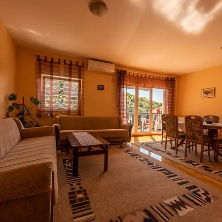 Basic Guest house 3*