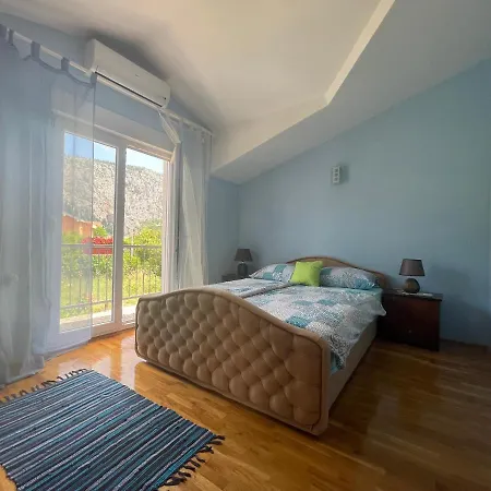 Guest house Basic Blagaj
